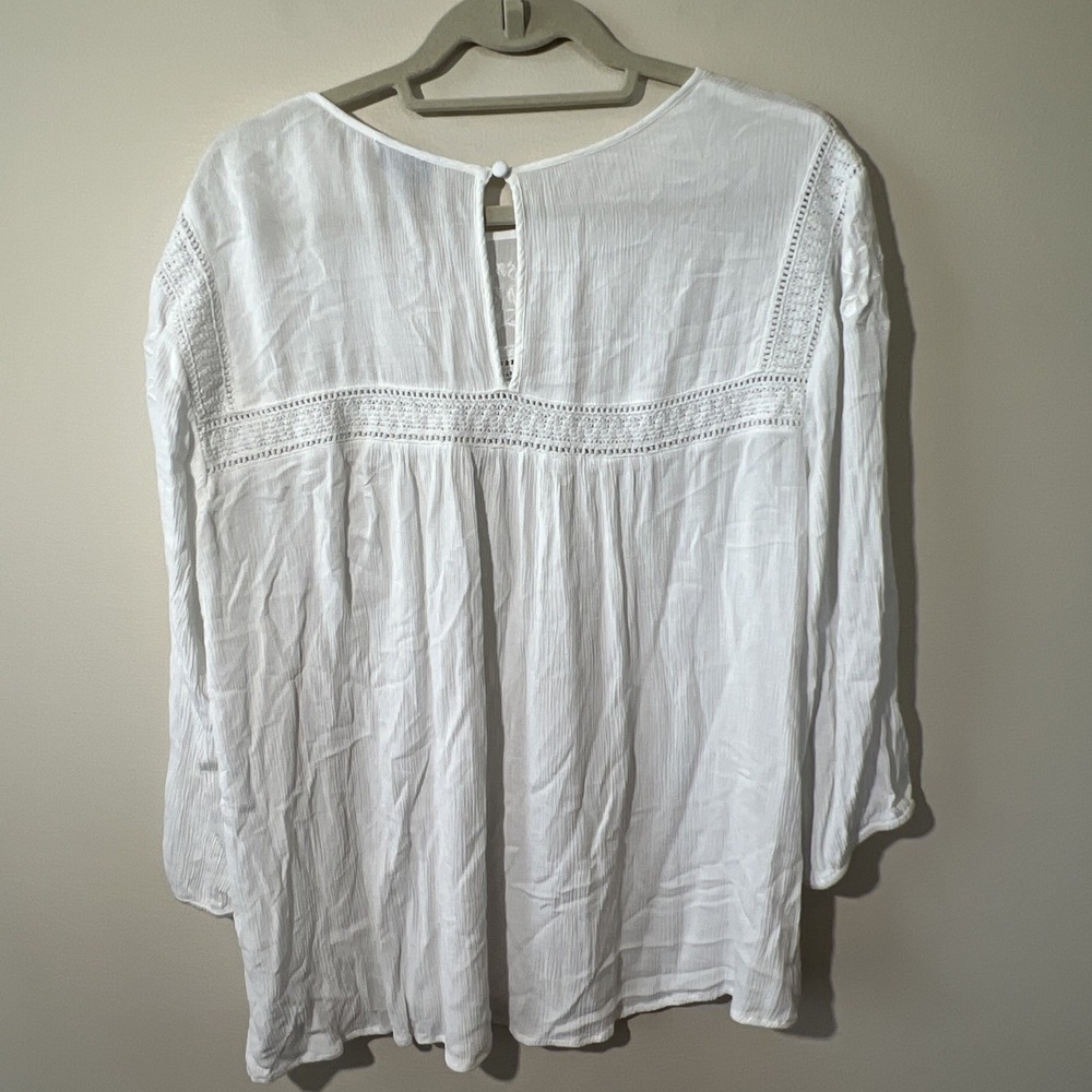 Torrid Crinkle Gauze Embroidered Top Women Size 2/18-20 White 3/4‎ Sleeve EUC - Picture 10 of 15